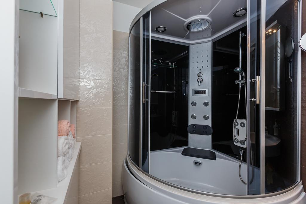 Villa Apartments Katja โตรกีร์ ภายนอก รูปภาพ